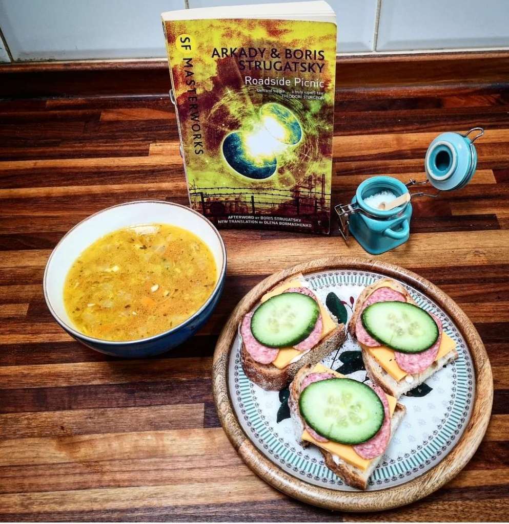 Boullion and sandwiches with Roadside Picnic by Arkady and Boris Strugatsky